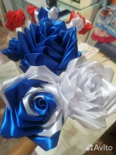 Цветы букет корзина из атласных лент в подарок