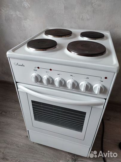 Продам электрическую плиту