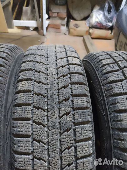 Toyo Observe GSi-5 175/65 R14 82Q