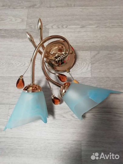 Люстра новая