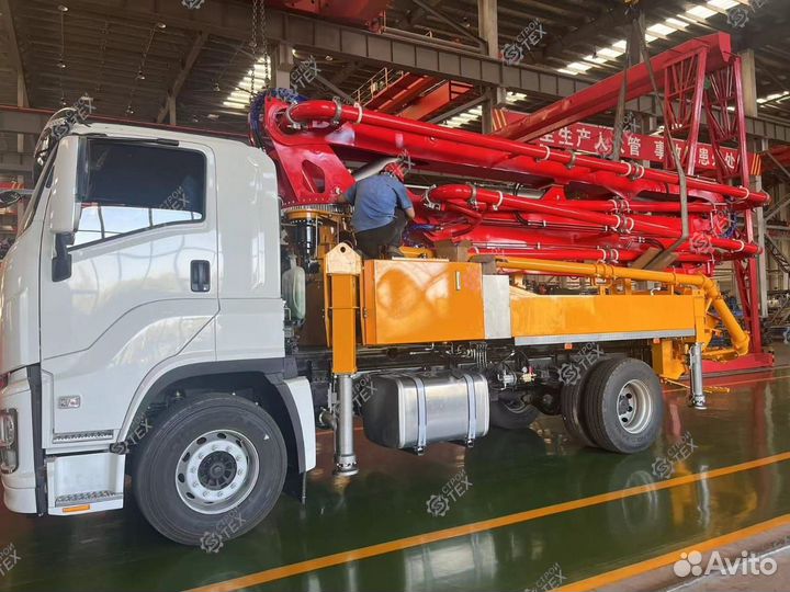 Автобетононасос Isuzu Giga, 2024