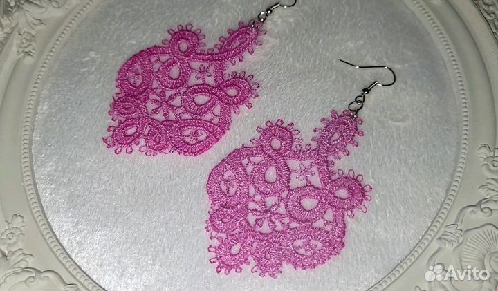 Серьги из кружева