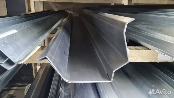 Ремонтные пороги Toyota Yaris 1