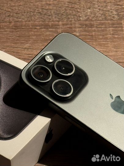 iPhone 15 Pro, 256 ГБ