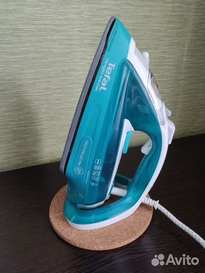 Утюг Tefal