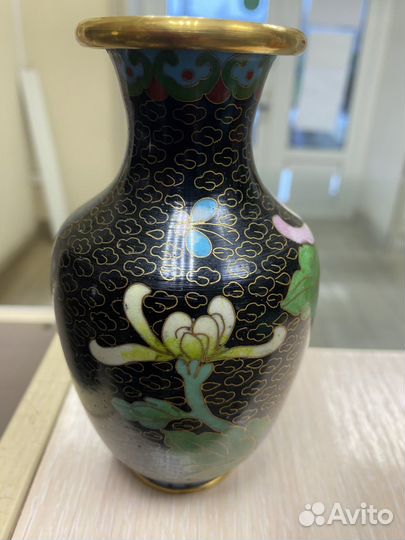 Ваза клуазоне