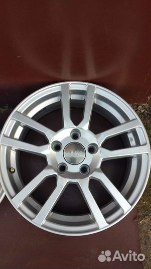 Диски литые.Шевроле, Опель на 15 5/105