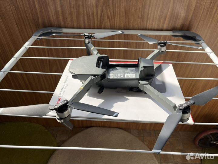 Квадрокоптер Dji Mavic Pro