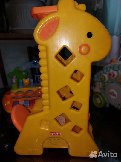 Детские игрушки fisher price