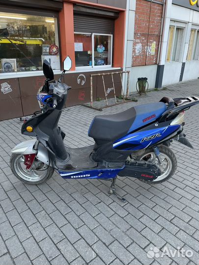 Скутер irbis