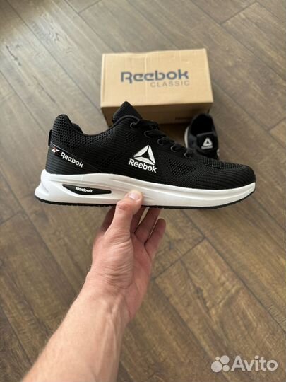 Кроссовки reebok