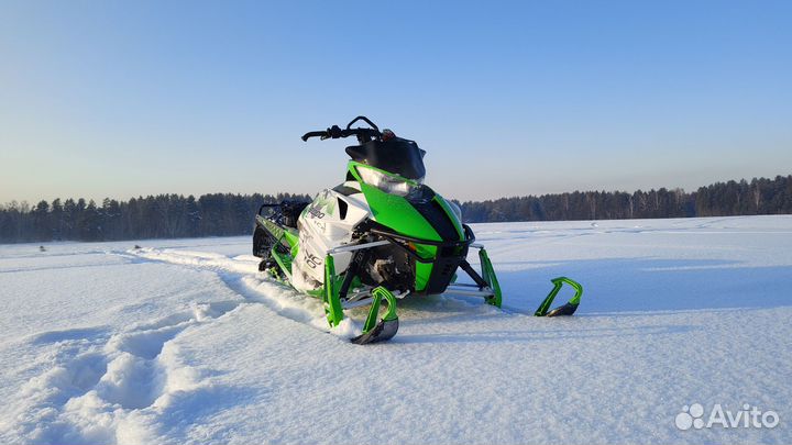 Arctic Cat M8000 Sno Pro 162