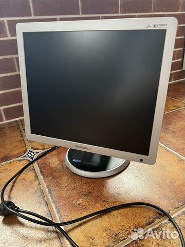 Монитор Samsung SyncMaster 961BF