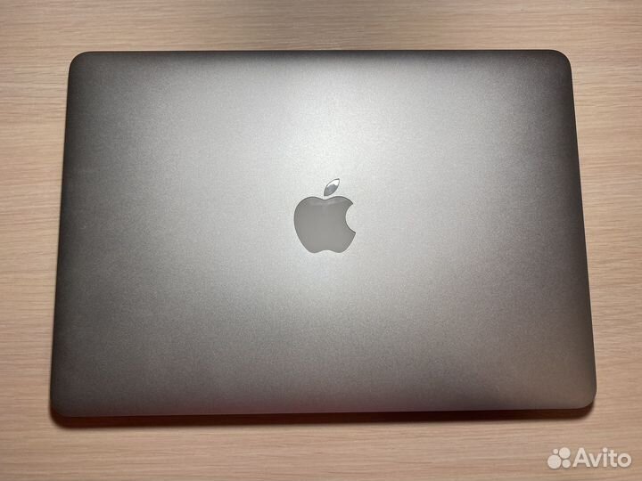 Apple MacBook Air 13 2015