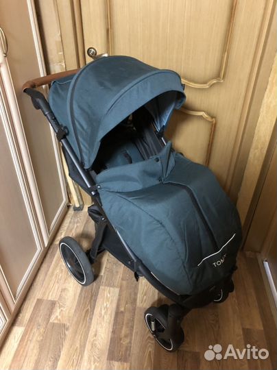 Коляска прогулочная