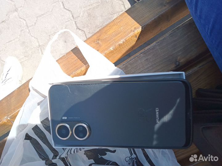 HUAWEI nova 10 SE, 8/128 ГБ