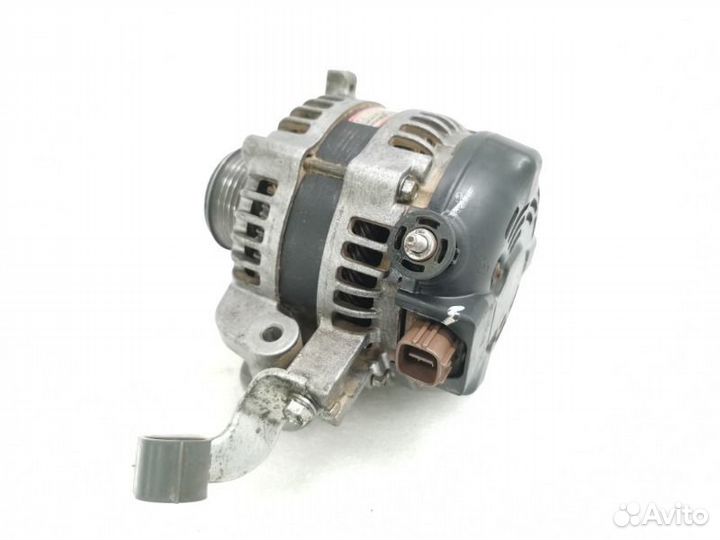 Генератор Toyota Rav4 CA40 2.2 2adfhv 2018