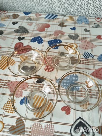 Соусница с золотым тиснением