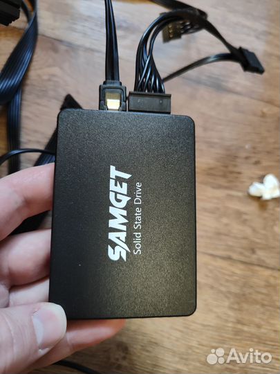 Ssd диск новый 512 гб