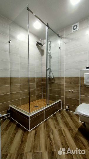 Стеклянная Душевая кабина на заказ