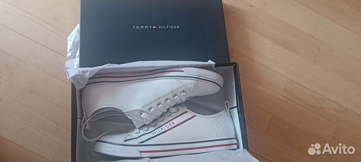 Tommy hilfiger кеды