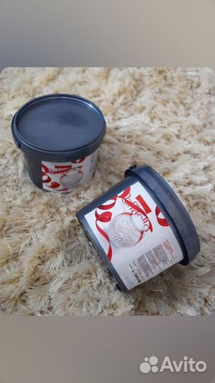 Шоколад и пасты Kinder Nutella в контейнерах