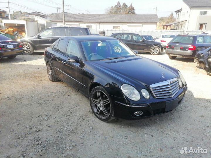 Авто на разбор Mercedes-Benz E-Class W211 272.922