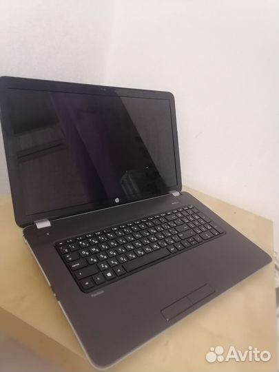Ноутбук HP 17 дюймов