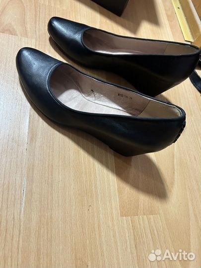 Туфли женские 39 размер