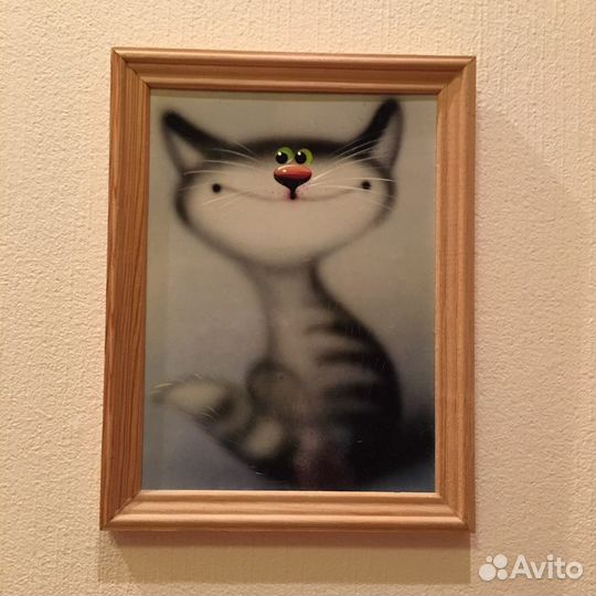 Забавный котик и букет