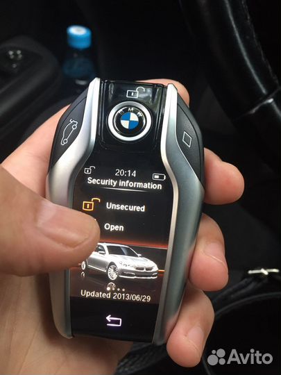 Ключ BMW G с экраном