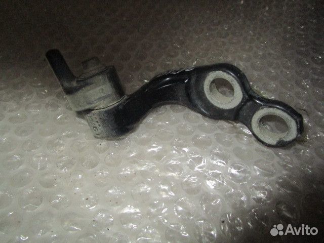 Петля двери задней правой нижняя Ford Focus II 200