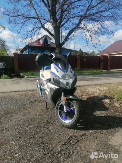 Скутер Irbis zrx 150