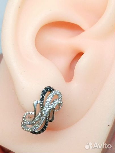 Золотые серьги с фианитом