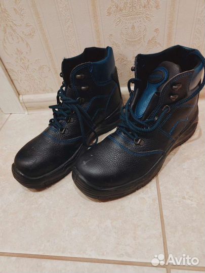 Рабочие ботинки, размер 43