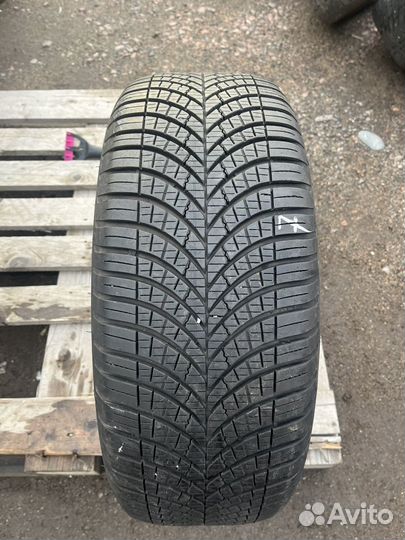 Goodyear Vector 4Seasons Gen-3 225/55 R17 101W