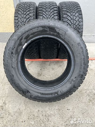Bfgoodrich G-Force Stud 215/65 R16