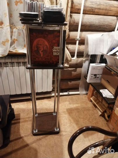 Стойки под акустику и винил