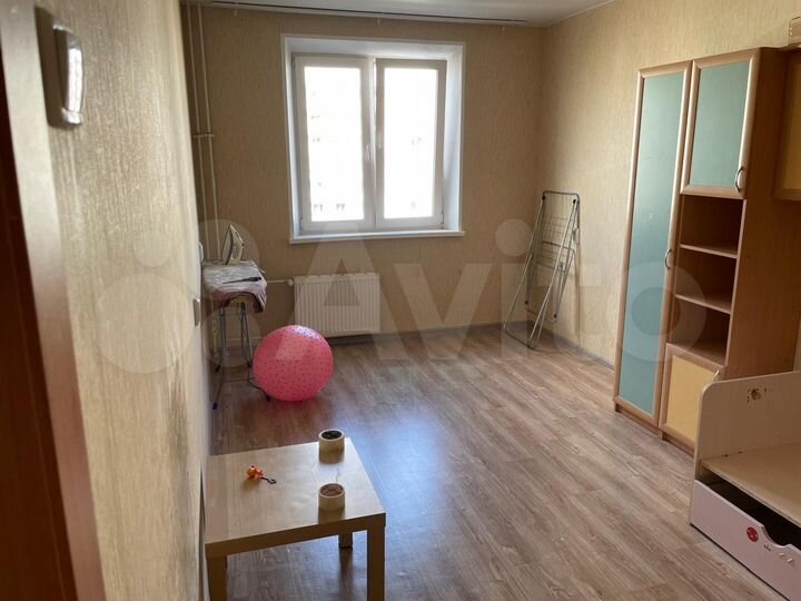 2-к. квартира, 49 м², 7/10 эт.