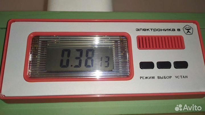 Часы электроника 8