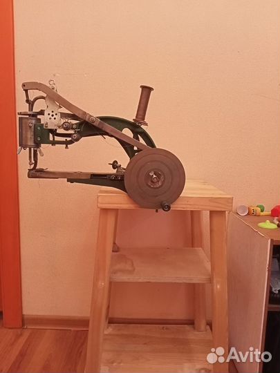 Машина для ремонта обуви