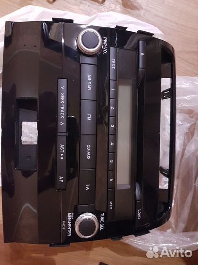 Магнитола (радио и CD) на Land Cruiser 2012