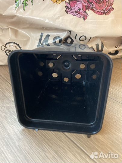 Контейнер Р9 для рассады. Литой. Есть другие.Новый