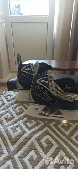 Коньки хоккейные детские