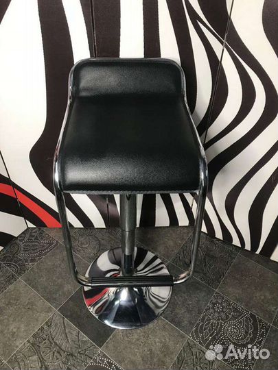 Барный стул