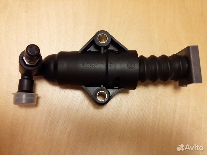 Рабочий цилиндр сцепления 1J0721261F