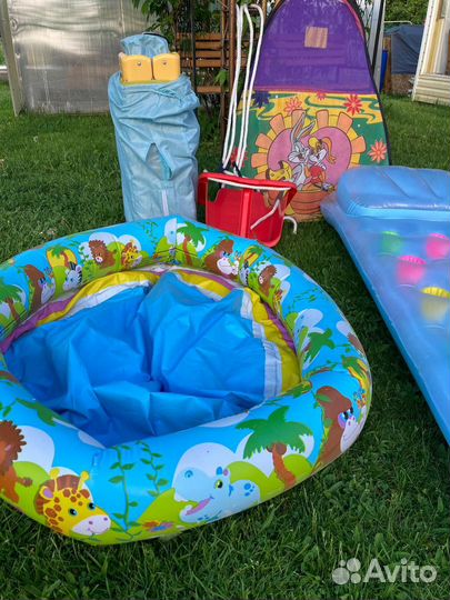 Детская мебель и аксессуары