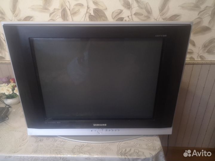Телевизор samsung