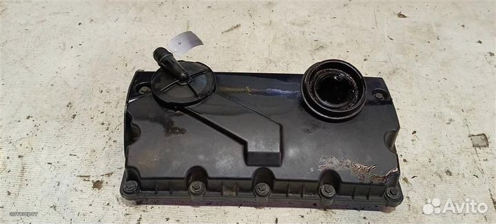 Крышка клапанная volkswagen Passat B5+ 00-05г