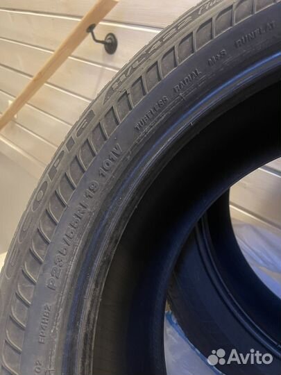 Bridgestone Ecopia H/L 422 Plus 235/55 R19 101V